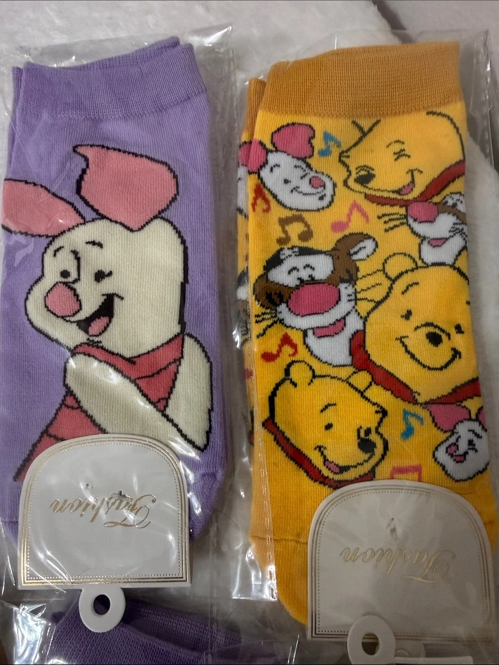 Winnie the Pooh and gang sock set !